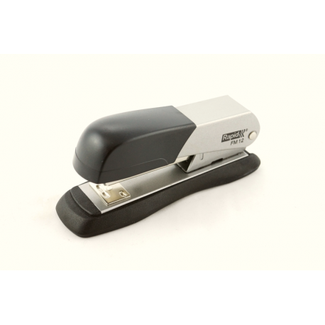 Zszywacz na 25 kartek RAPID FM12 srebrny